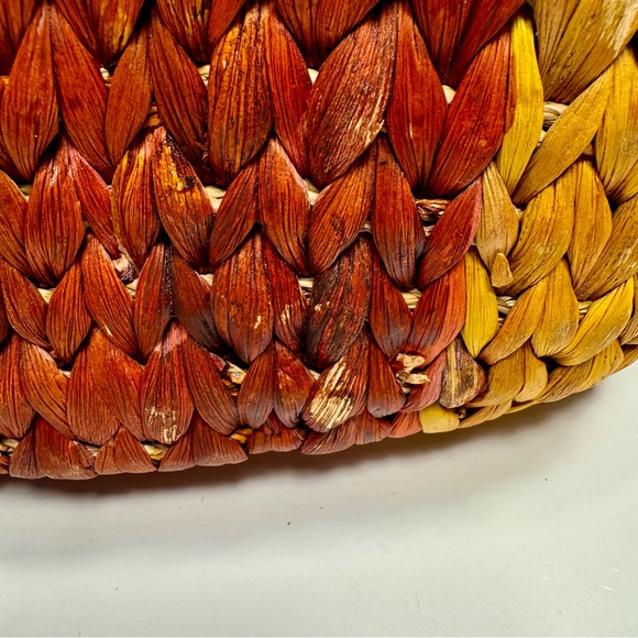 Pre-owned Vinatge Rectangular Harvest basket Bag - with Suede Handles. - Picture 15 of 16